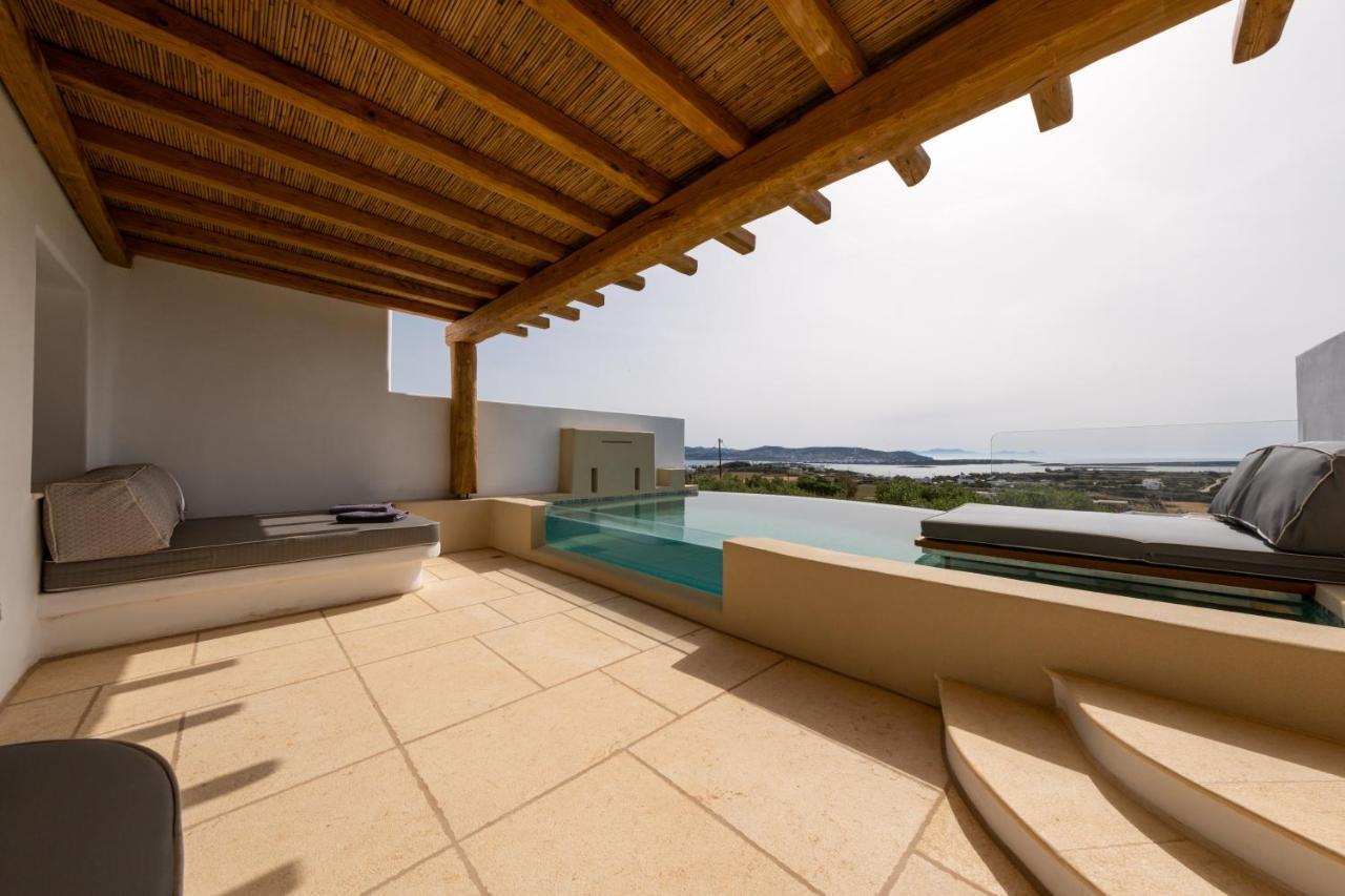 Utopia Suites By Anna Platanou Agia Irini  Buitenkant foto