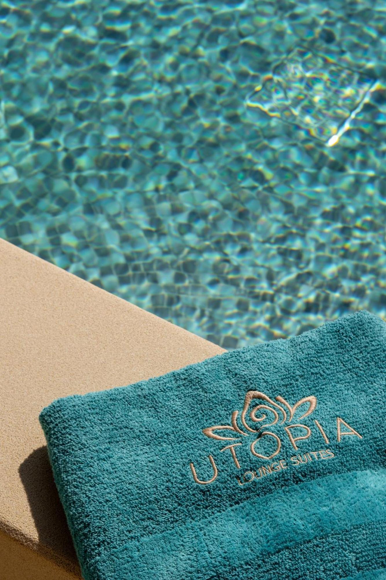 Utopia Suites By Anna Platanou Agia Irini  Buitenkant foto