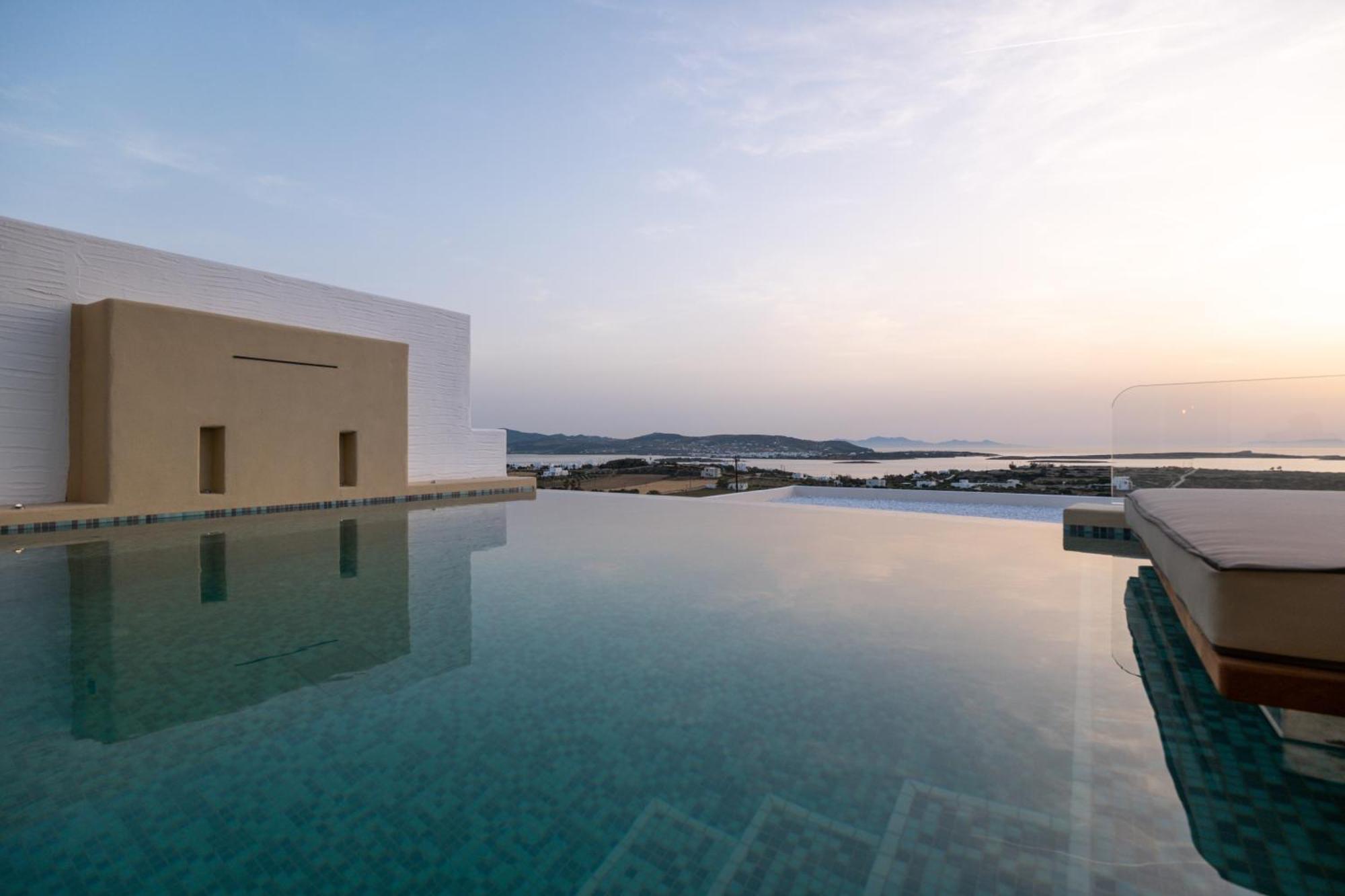 Utopia Suites By Anna Platanou Agia Irini  Buitenkant foto
