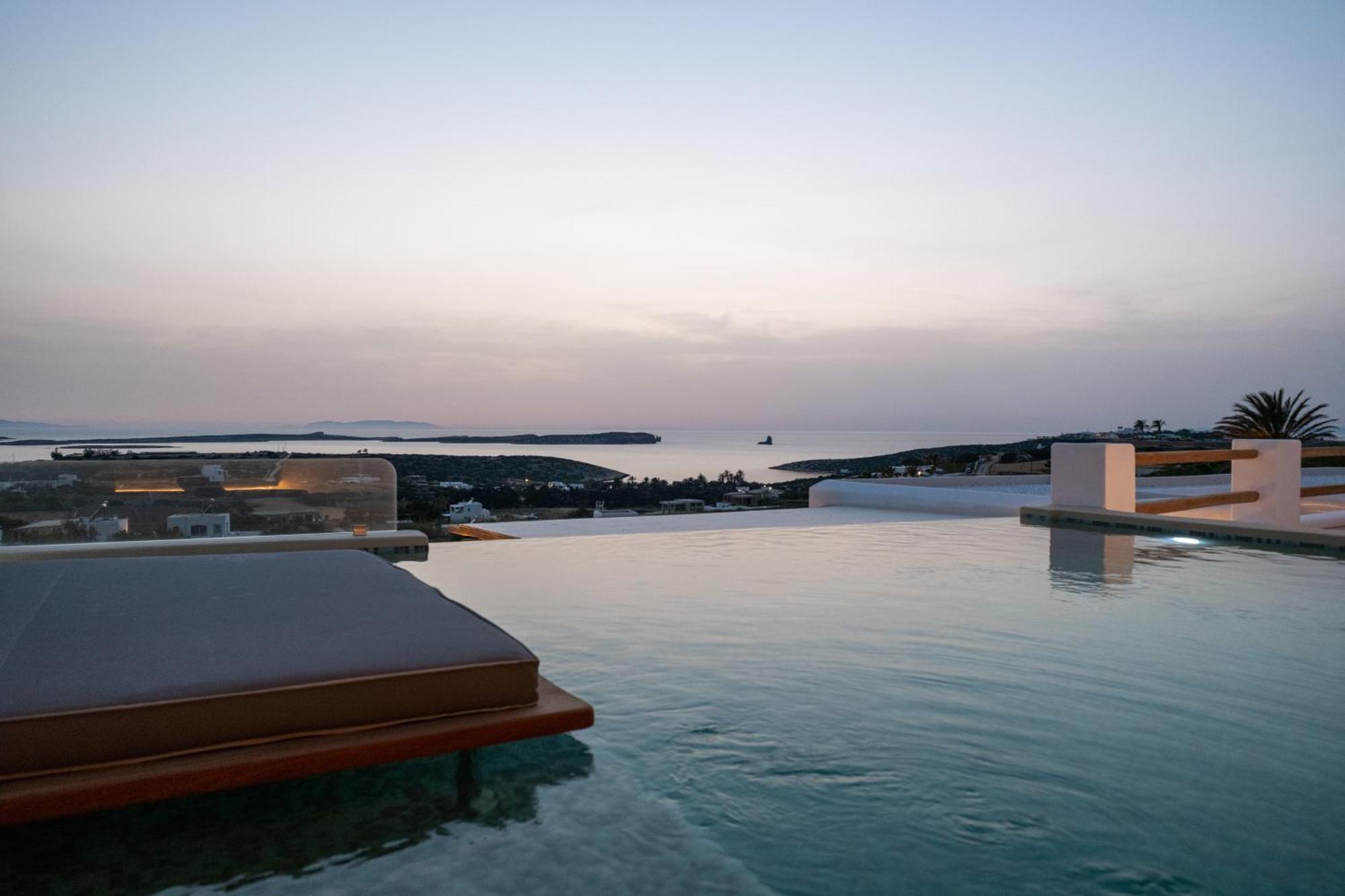 Utopia Suites By Anna Platanou Agia Irini  Buitenkant foto