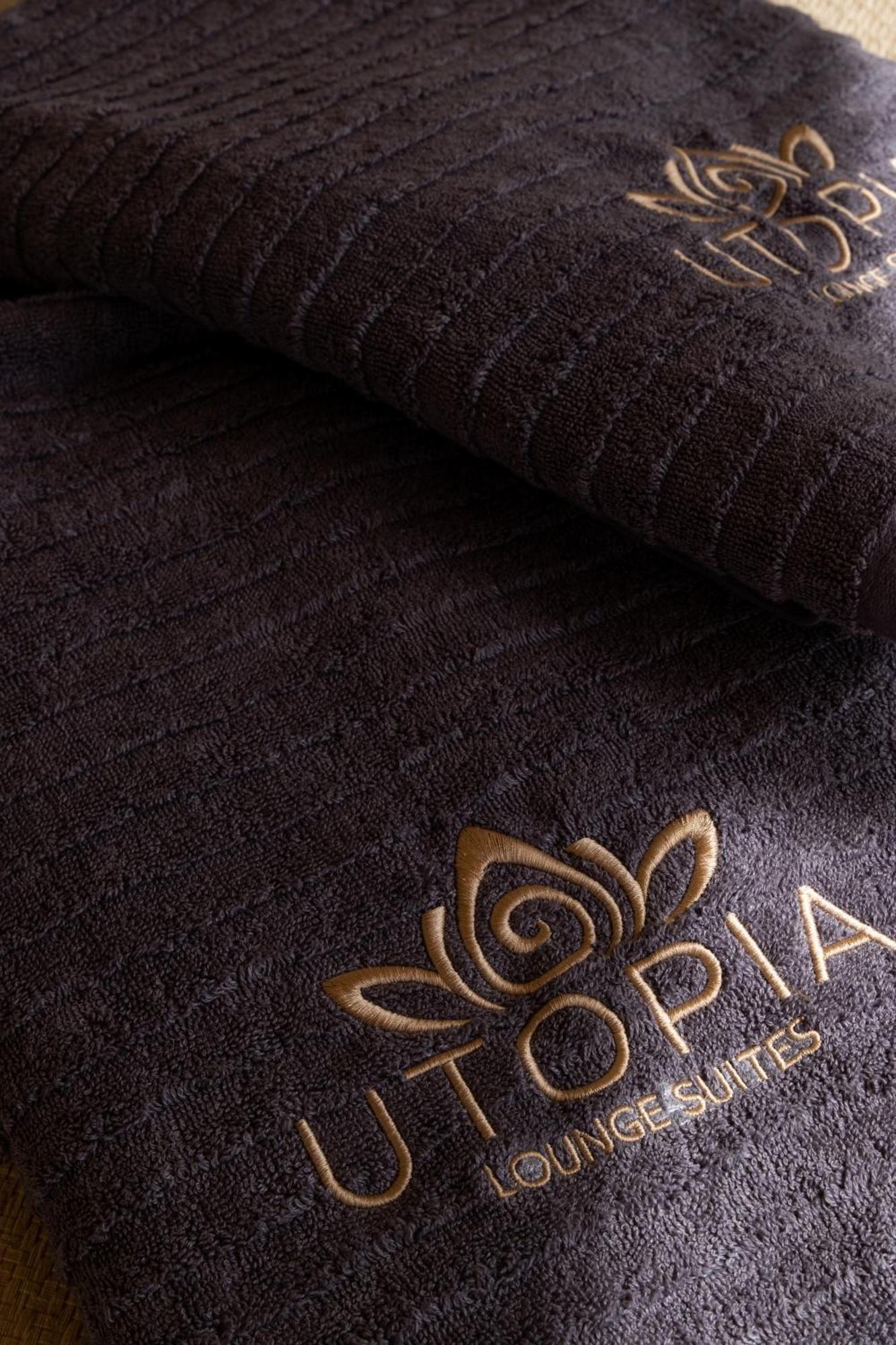 Utopia Suites By Anna Platanou Agia Irini  Buitenkant foto